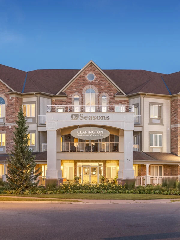Exterior image of Seasons Bowmanville