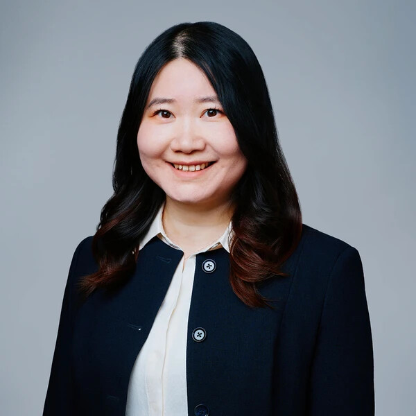 Warren Roll headshot