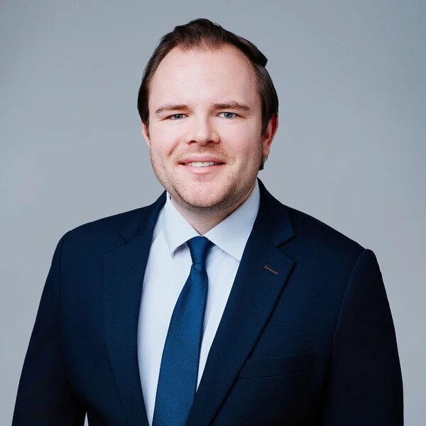 kyle boynton headshot